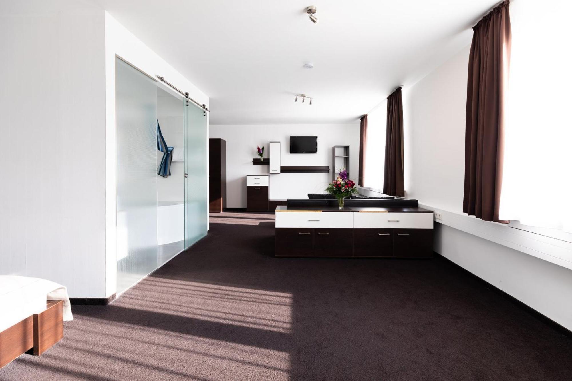 לייפציג Hotel Aviva מראה חיצוני תמונה